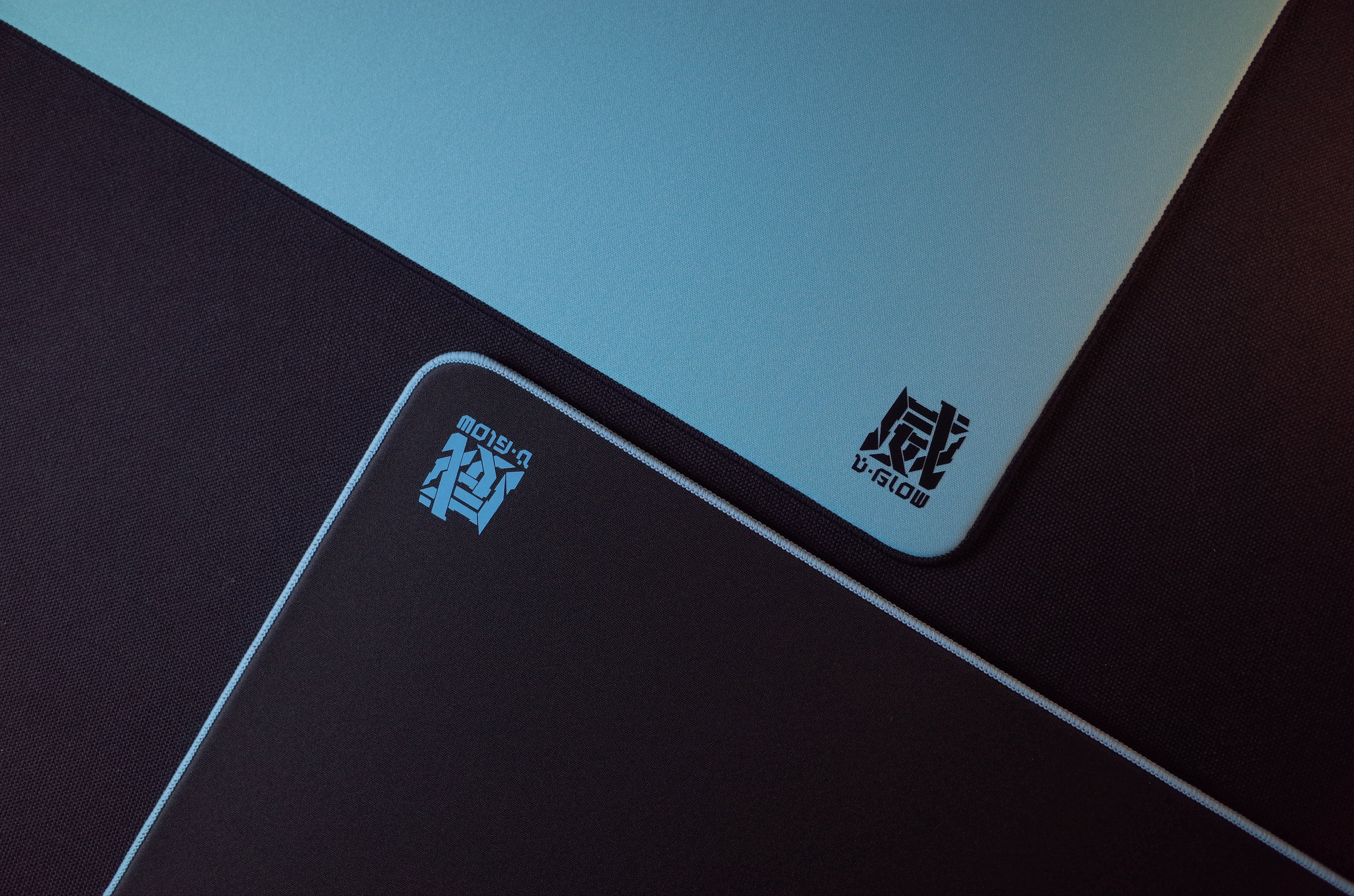 D-GLOW 威-WEI-【布製マウスパッド】